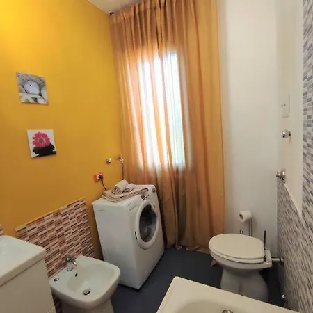 Panay Apartment *